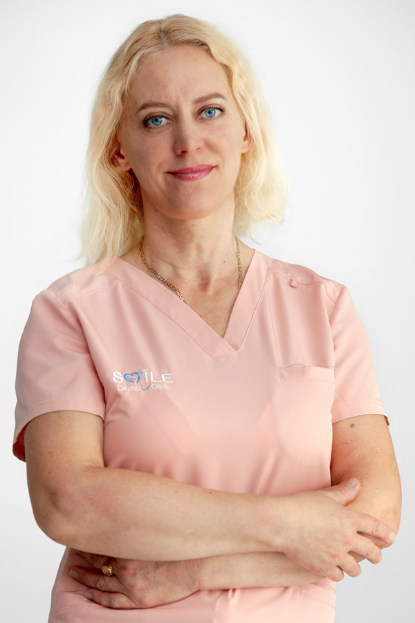 Asystentka stomatologiczna Aksana Voinich