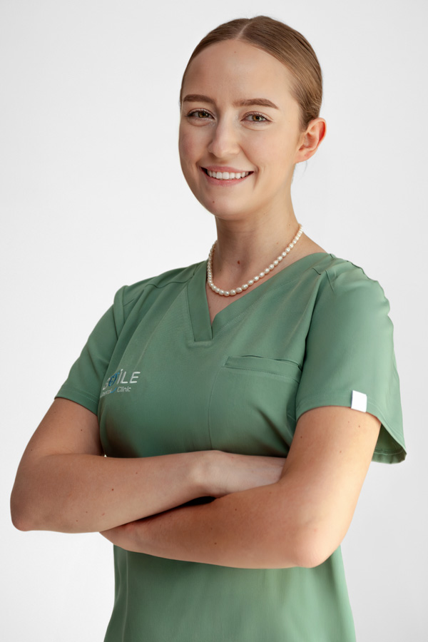 lek. dent. Izabela Fesnak